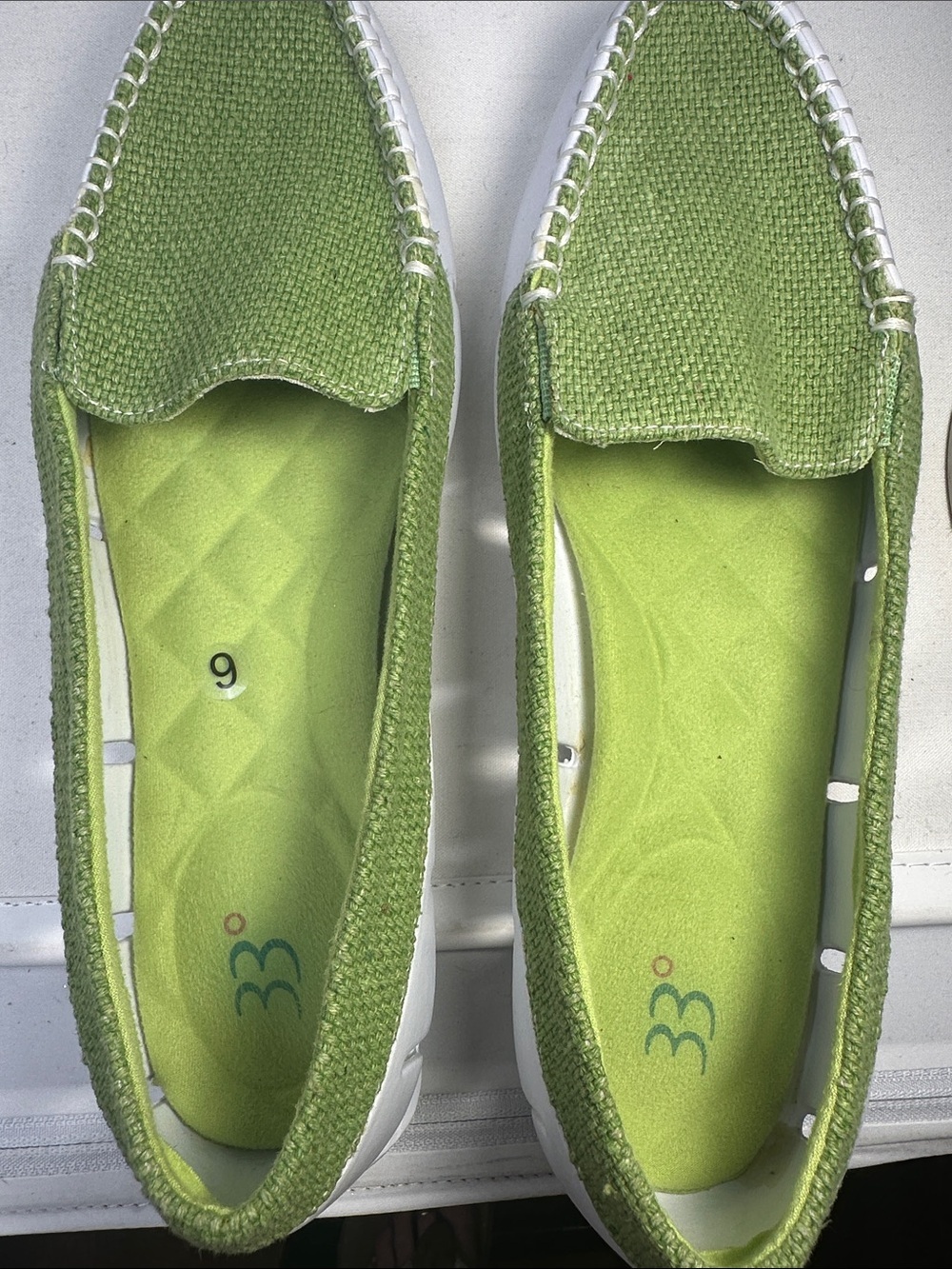 33 degrees water shoes Size 9 - Picture 4 of 7